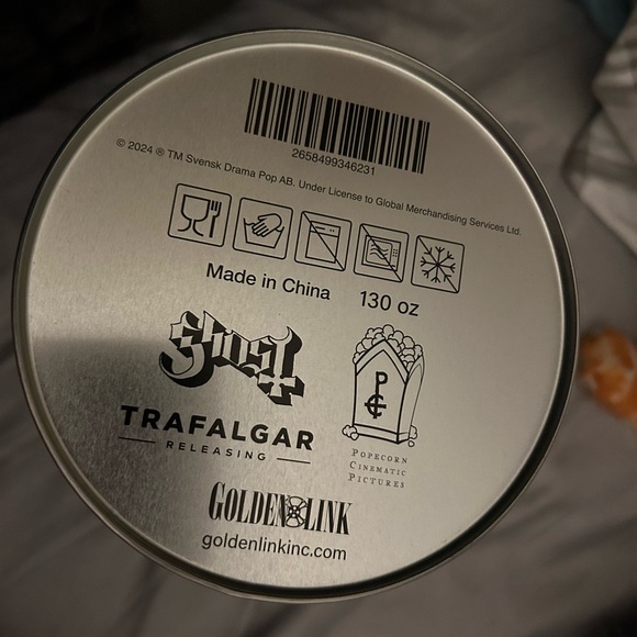 Rite here Rite Now Popcorn Bucket - Picture 4 of 4